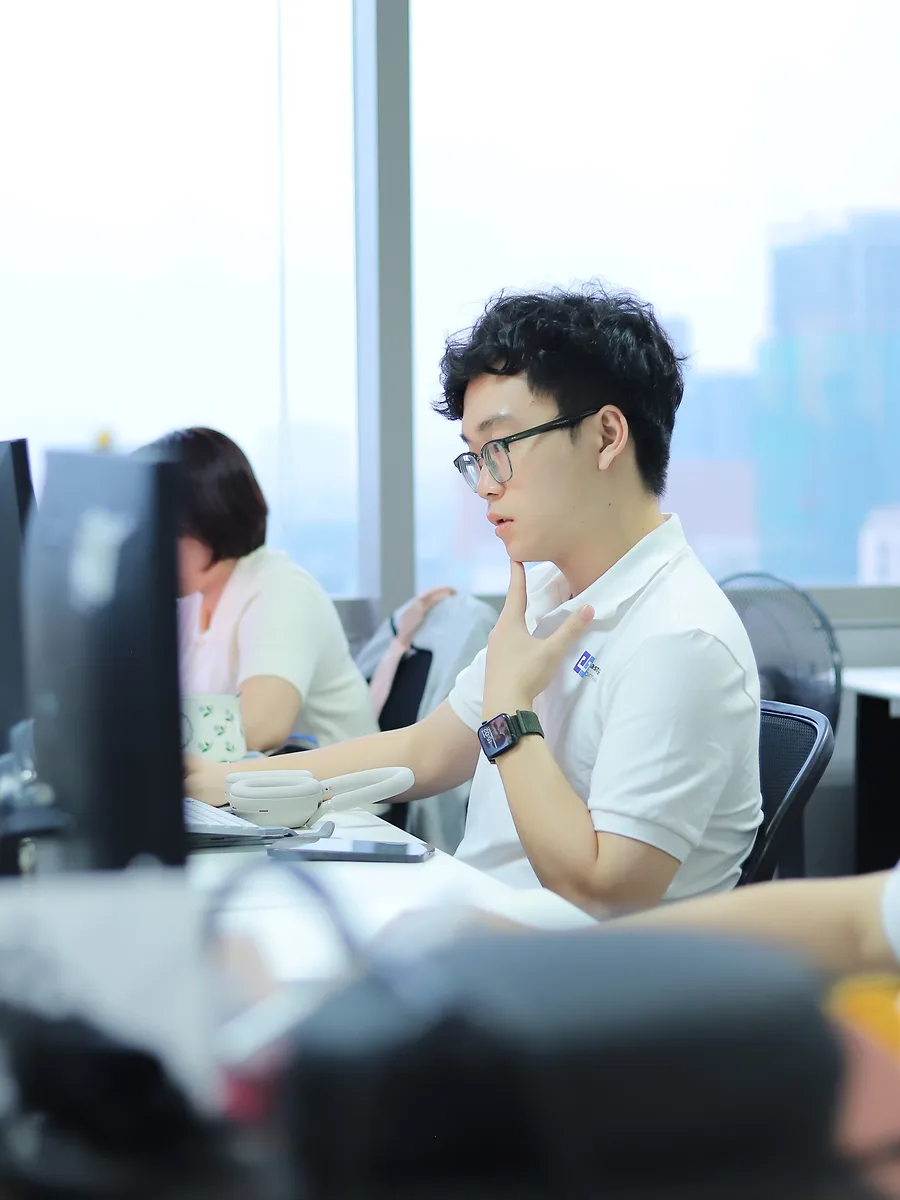 Eastgate Software engineers at work