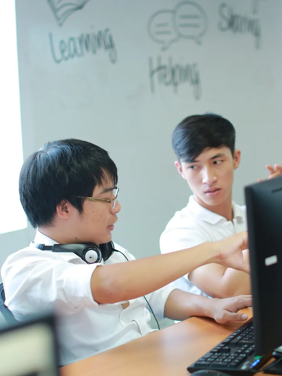 Eastgate Software engineers at work